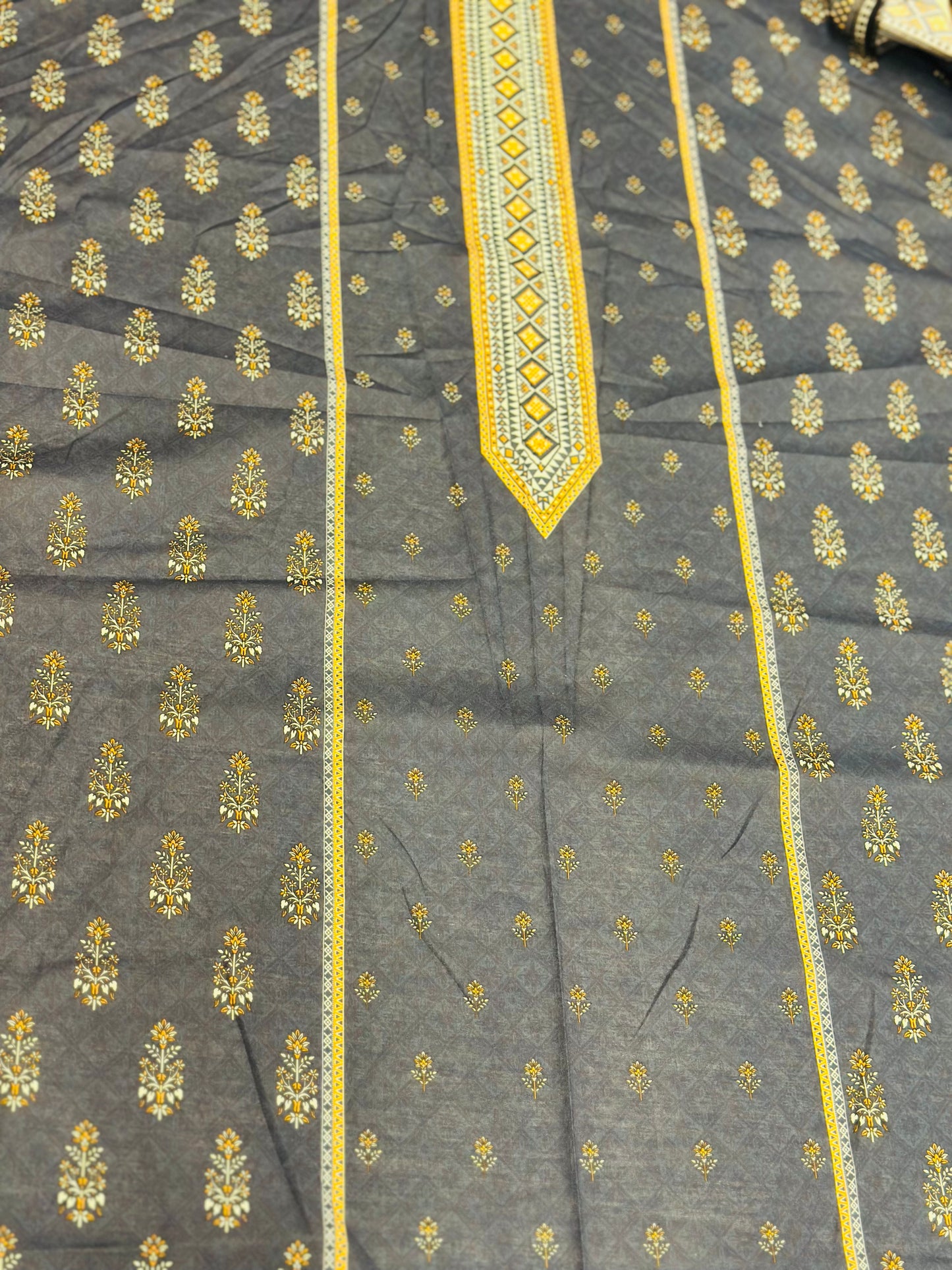 BINSAEED PRINTED LAWN 3-PIECE