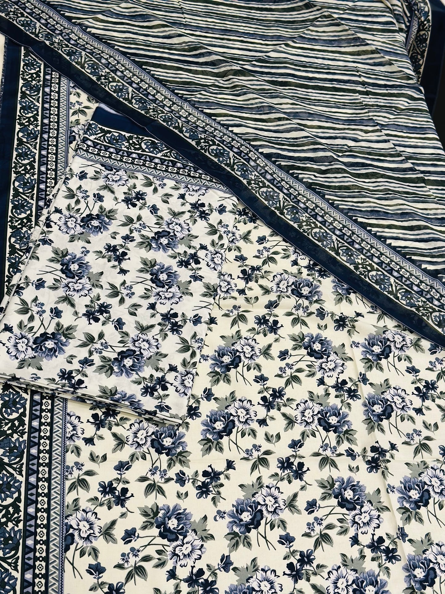 BINSAEED PRINTED LAWN 3-PIECE