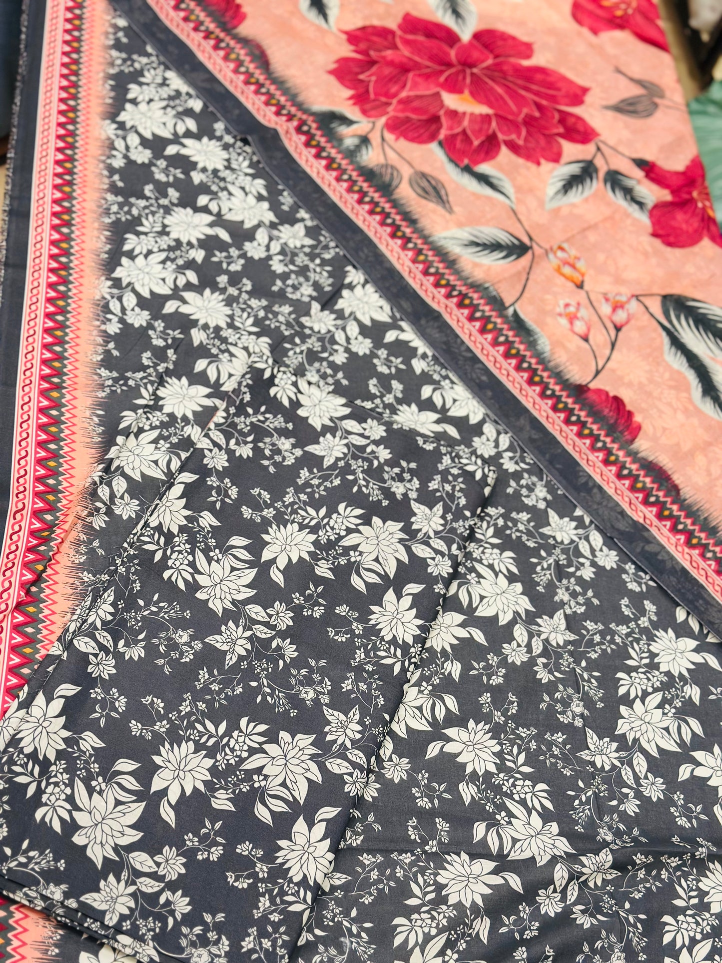 Binsaeed printed lawn 3pcs