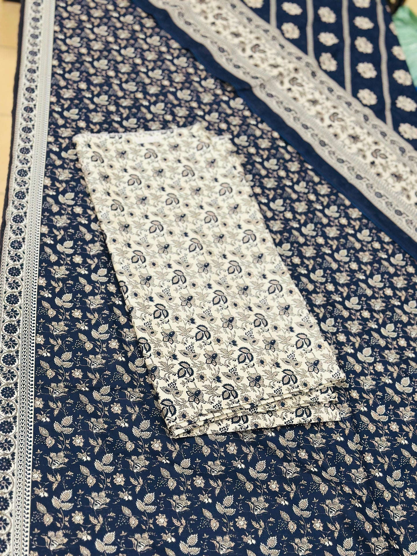 BINSAEED PRINTED LAWN 3PCS